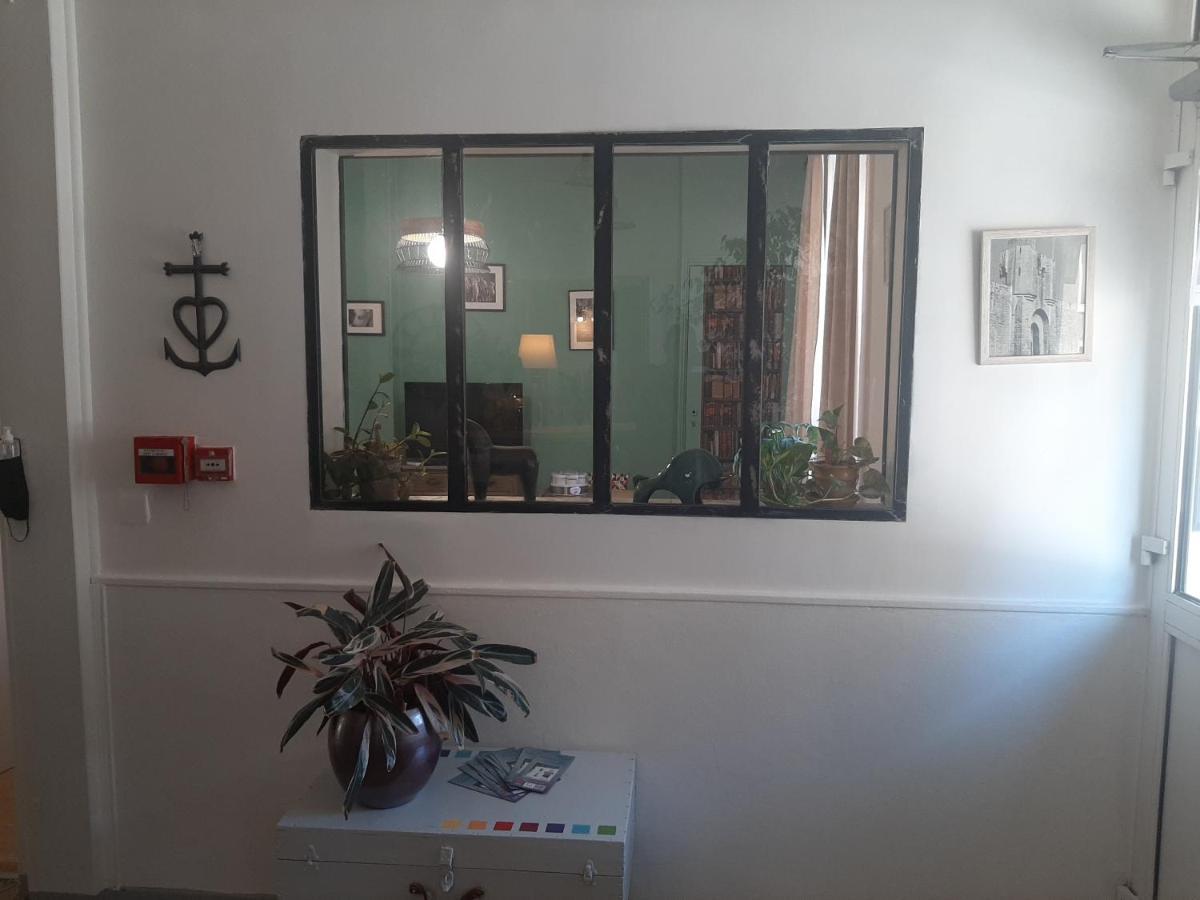 Hotel La Tour Des Fees Quissac  Luaran gambar