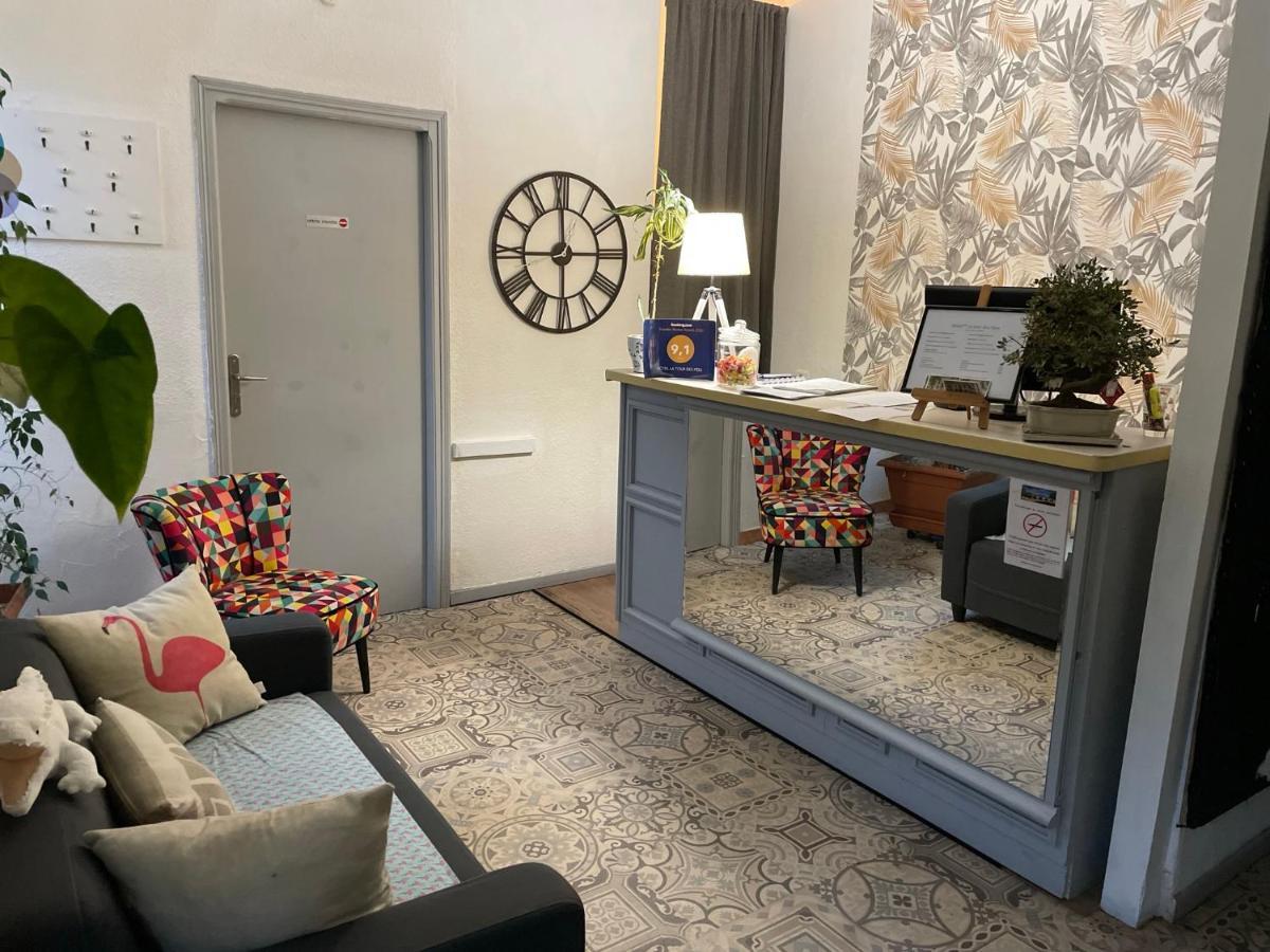 Hotel La Tour Des Fees Quissac  Luaran gambar