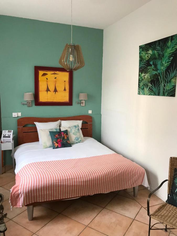Hotel La Tour Des Fees Quissac  Luaran gambar