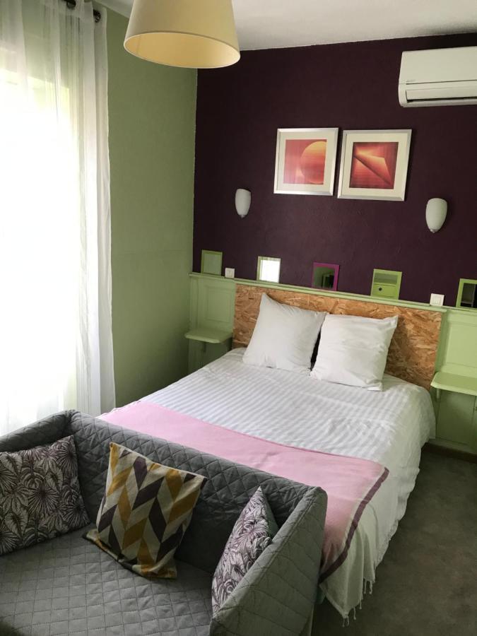 Hotel La Tour Des Fees Quissac  Luaran gambar