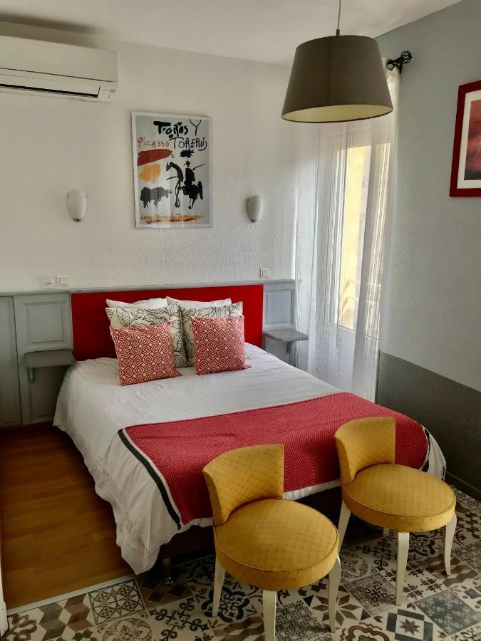 Hotel La Tour Des Fees Quissac  Luaran gambar